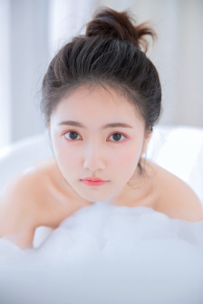 亚洲乱码一二三四区